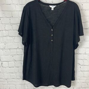 Time and Tru Black Tee